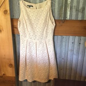 Jones Wear Size 16 crochet dress
